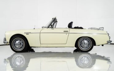 Datsun-1600-1968-Roadster-16