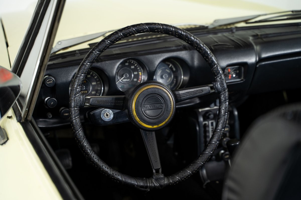 Datsun-1600-1968-Roadster-28