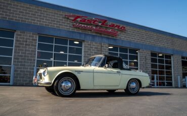 Datsun-1600-1968-Roadster