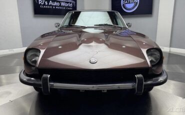 Datsun-240Z-1973-10