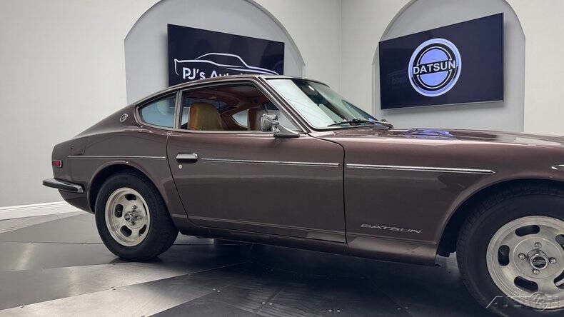 Datsun-240Z-1973-14