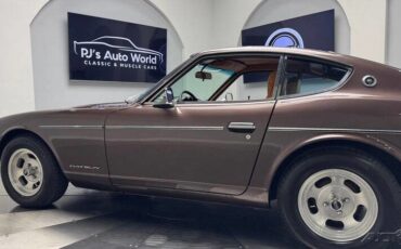 Datsun-240Z-1973-23
