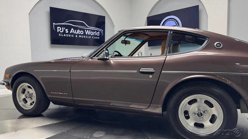 Datsun-240Z-1973-23