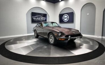Datsun-240Z-1973-6