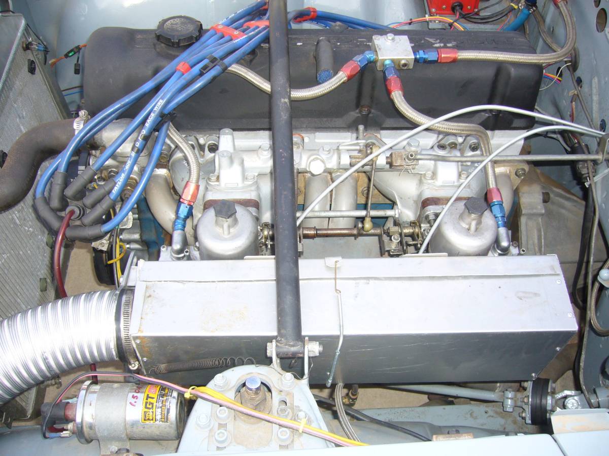 Datsun-240z-1970-grey-13