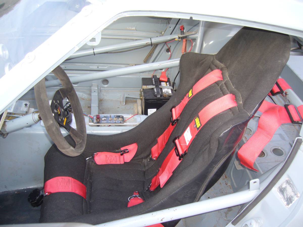 Datsun-240z-1970-grey-17