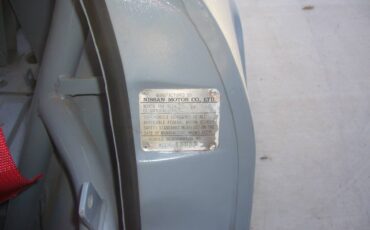 Datsun-240z-1970-grey-21