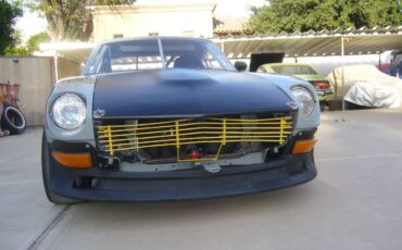 Datsun-240z-1970-grey
