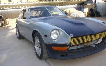 Datsun-240z-1970-grey-5