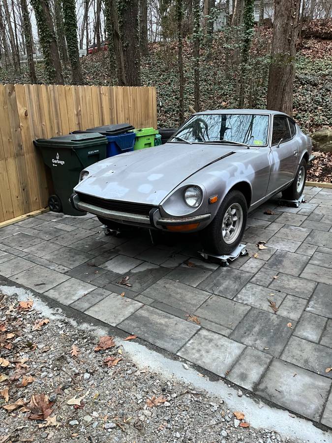 Datsun-240z-1971-silver-2