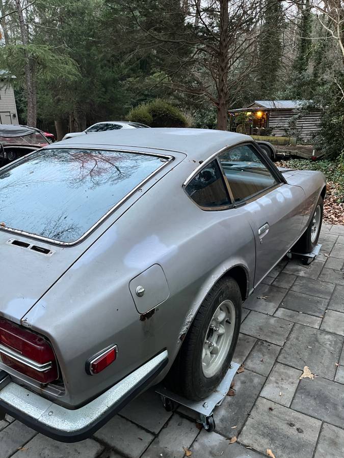 Datsun-240z-1971-silver-3