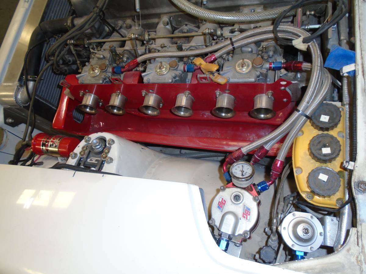 Datsun-240z-1972-white-2