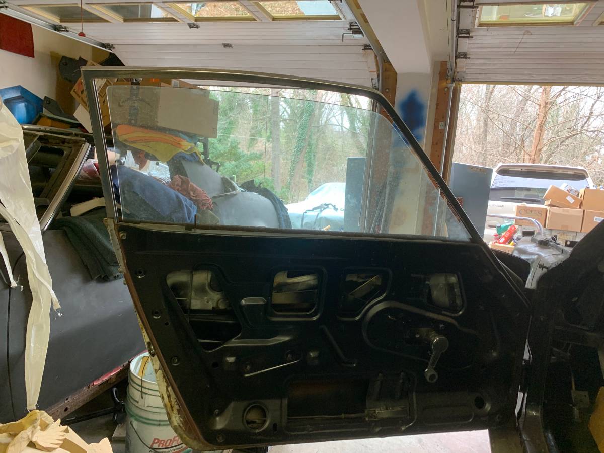 Datsun-240z-1974-grey-15