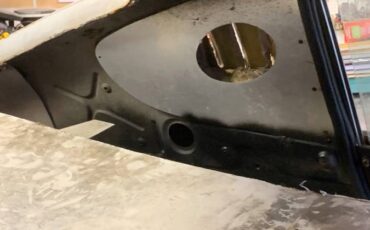 Datsun-240z-1974-grey-18