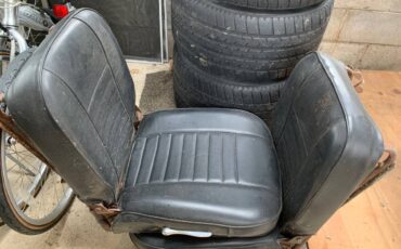 Datsun-240z-1974-grey-3