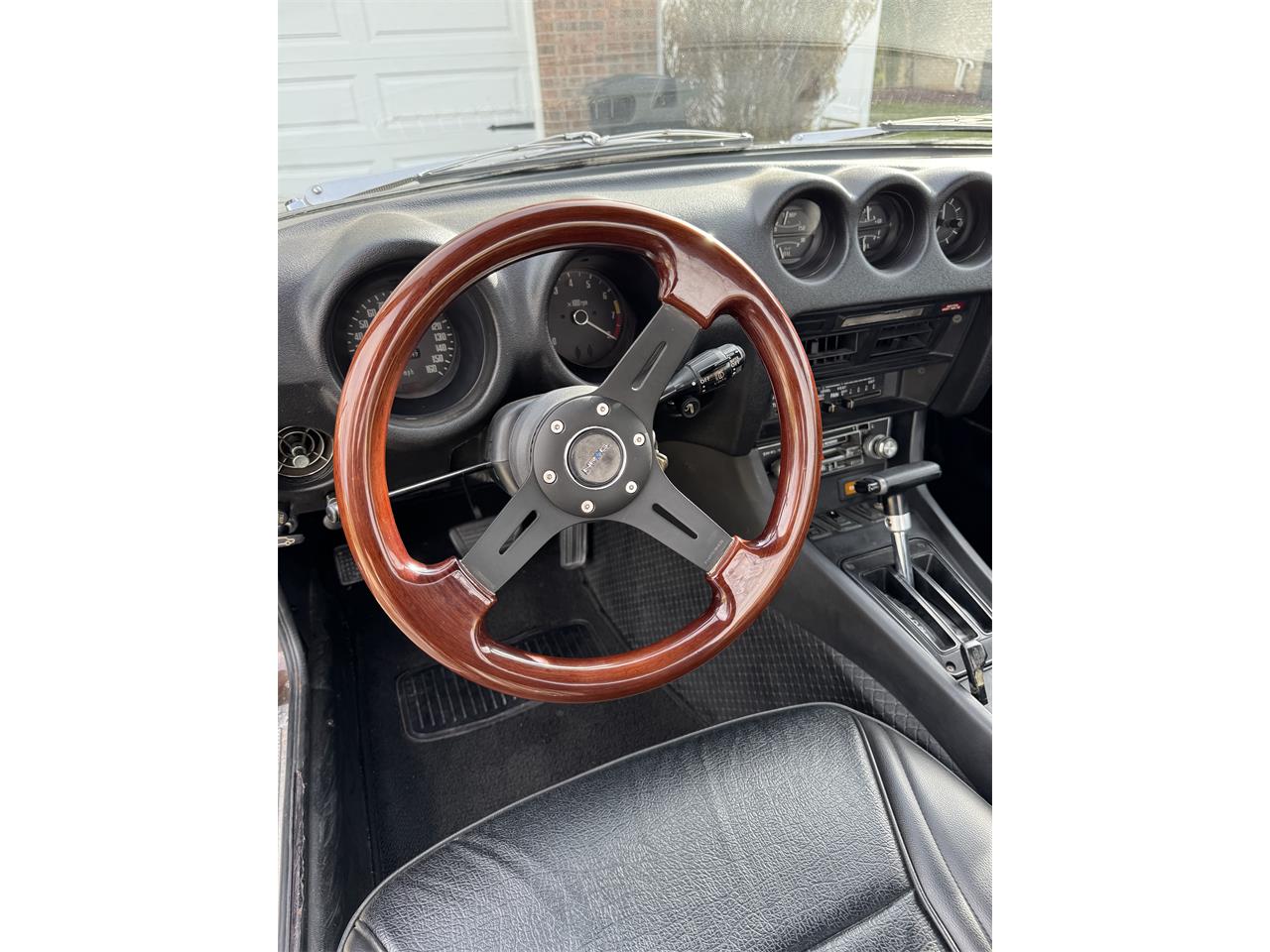 Datsun-260z-1974-Brown-Black-5