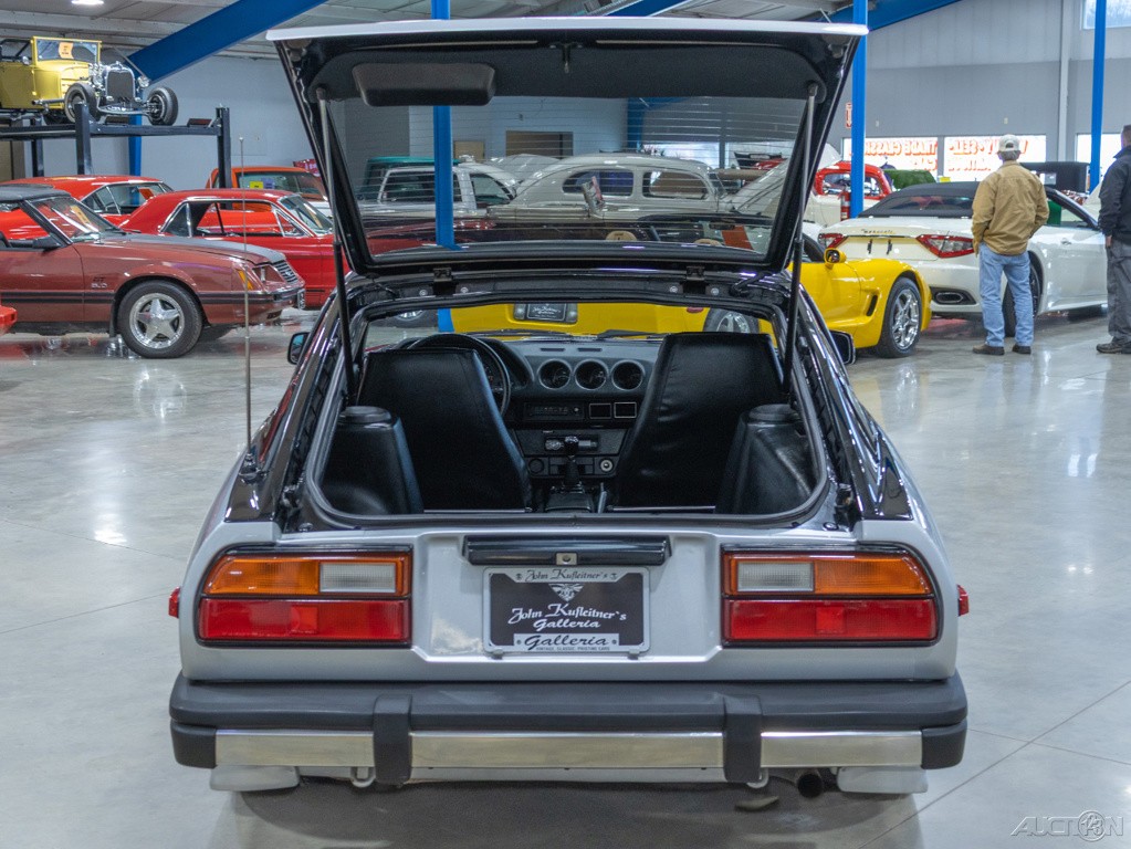 Datsun-280Z-1980-Coupe-21
