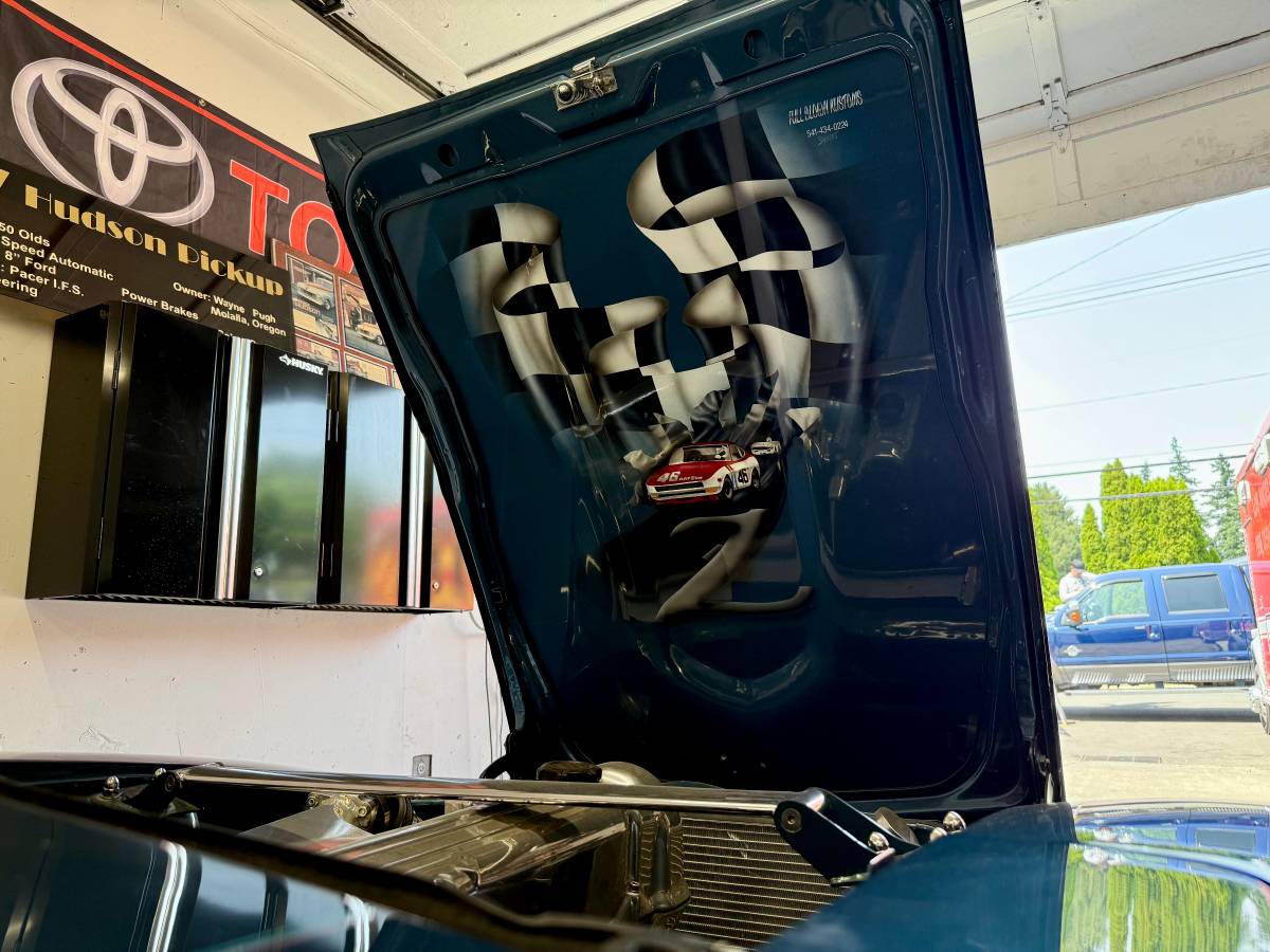 Datsun-280zx-1976-custom-48