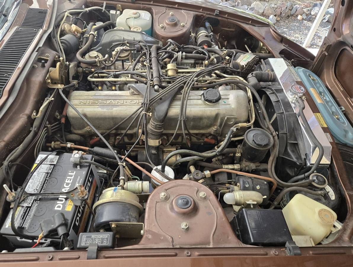 Datsun-280zx-1980-brown-4