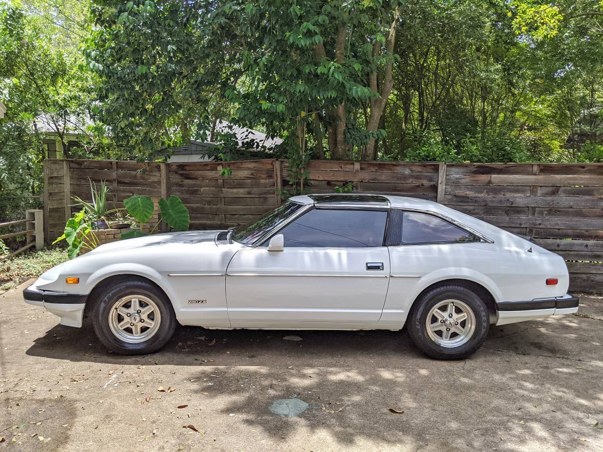 Datsun-280zx-1983-white-1