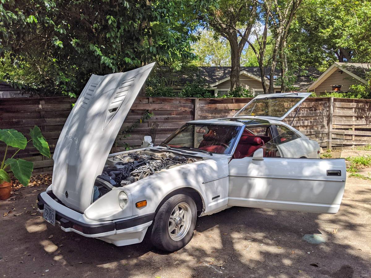 Datsun-280zx-1983-white-15