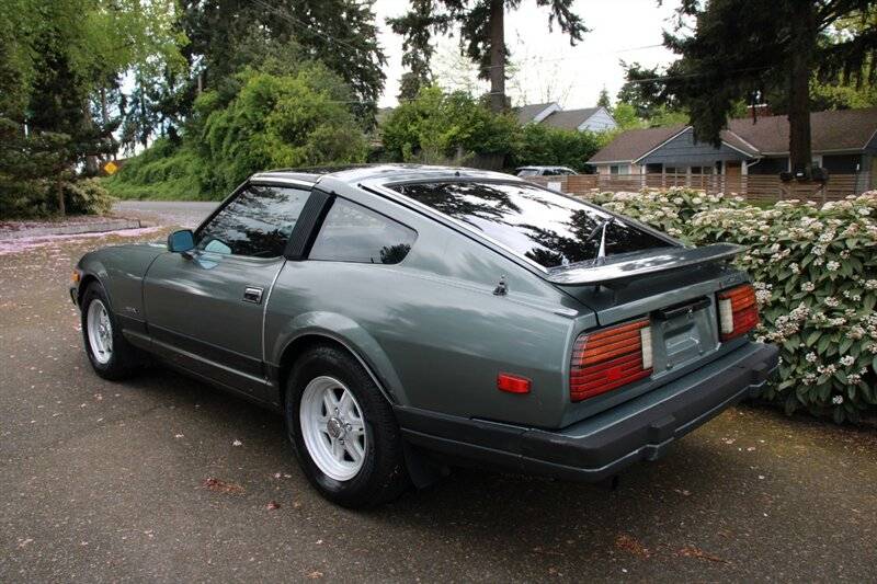 Datsun-280zx-gl-1982-silver-4