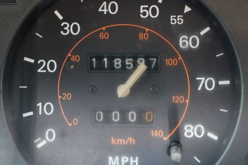 Datsun-280zx-gl-1982-silver-7