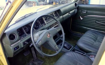 Datsun-510-wagon-1978-yellow-18