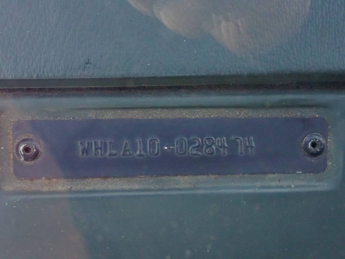 Datsun-510-wagon-1978-yellow-22