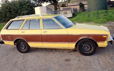 Datsun-510-wagon-1978-yellow-9