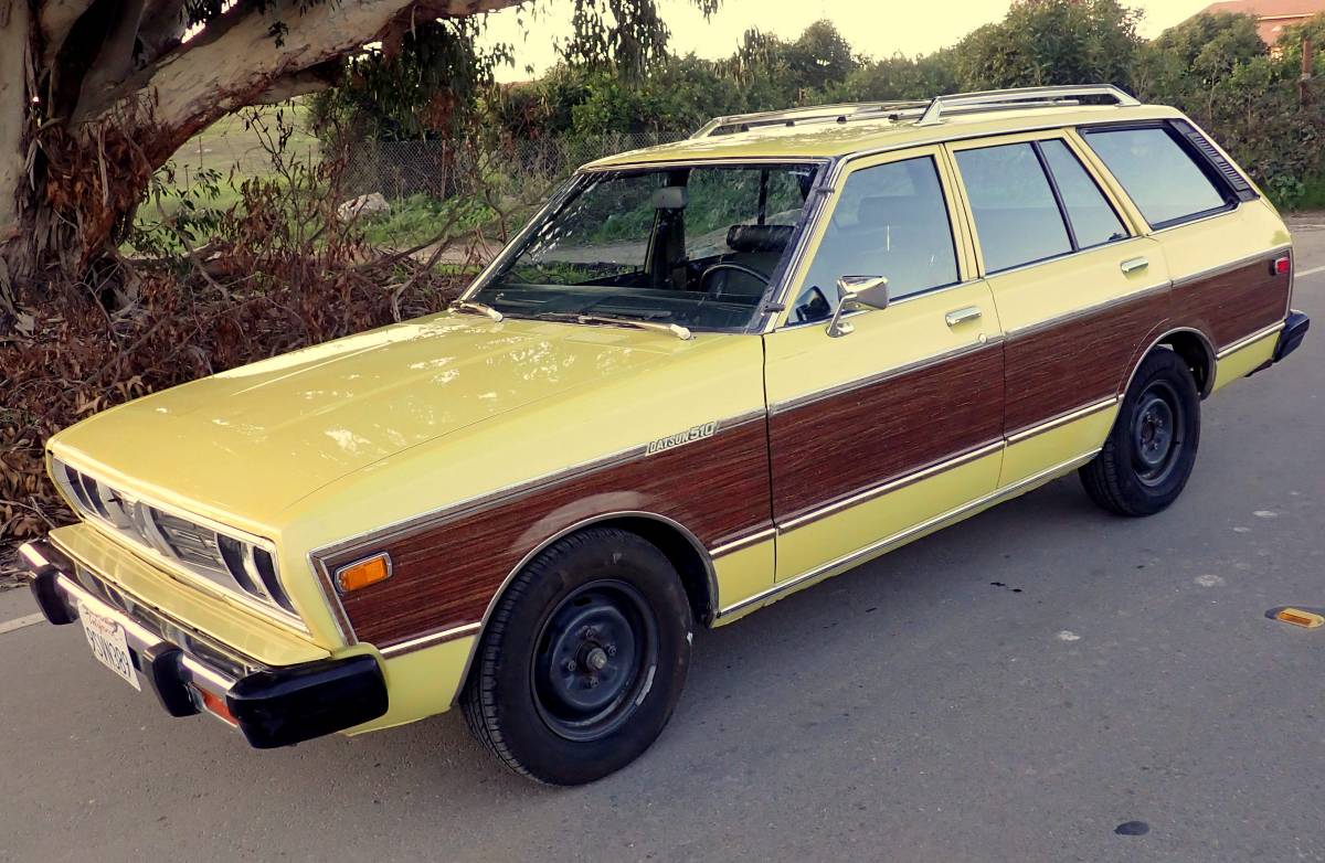 Datsun-510-wagon-1978-yellow