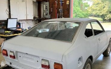 Datsun-510stanza-1978-grey-1