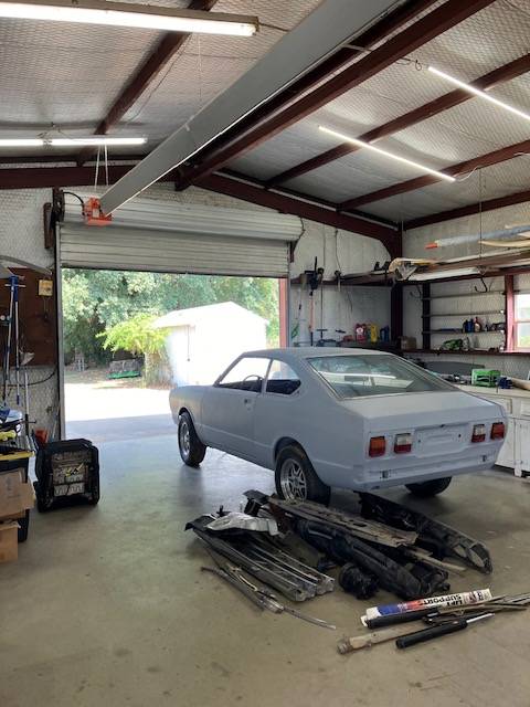 Datsun-510stanza-1978-grey-2