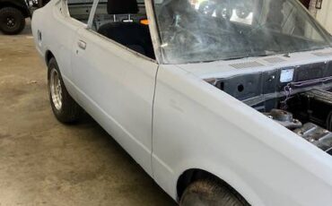 Datsun-510stanza-1978-grey-7