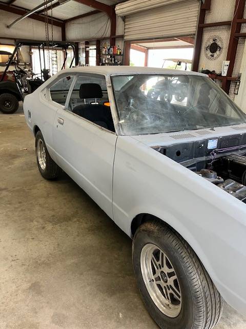 Datsun-510stanza-1978-grey-7