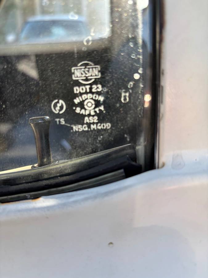 Datsun-620-1974-white-6