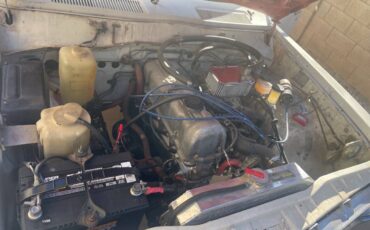 Datsun-620-1978-white-4