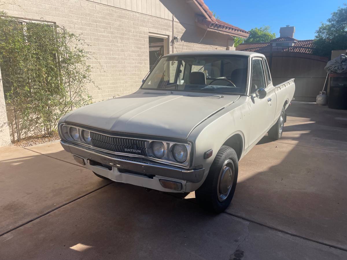 Datsun-620-1978-white