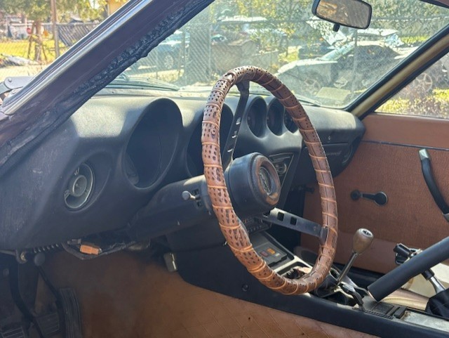 Datsun-Z-Series-1972-4