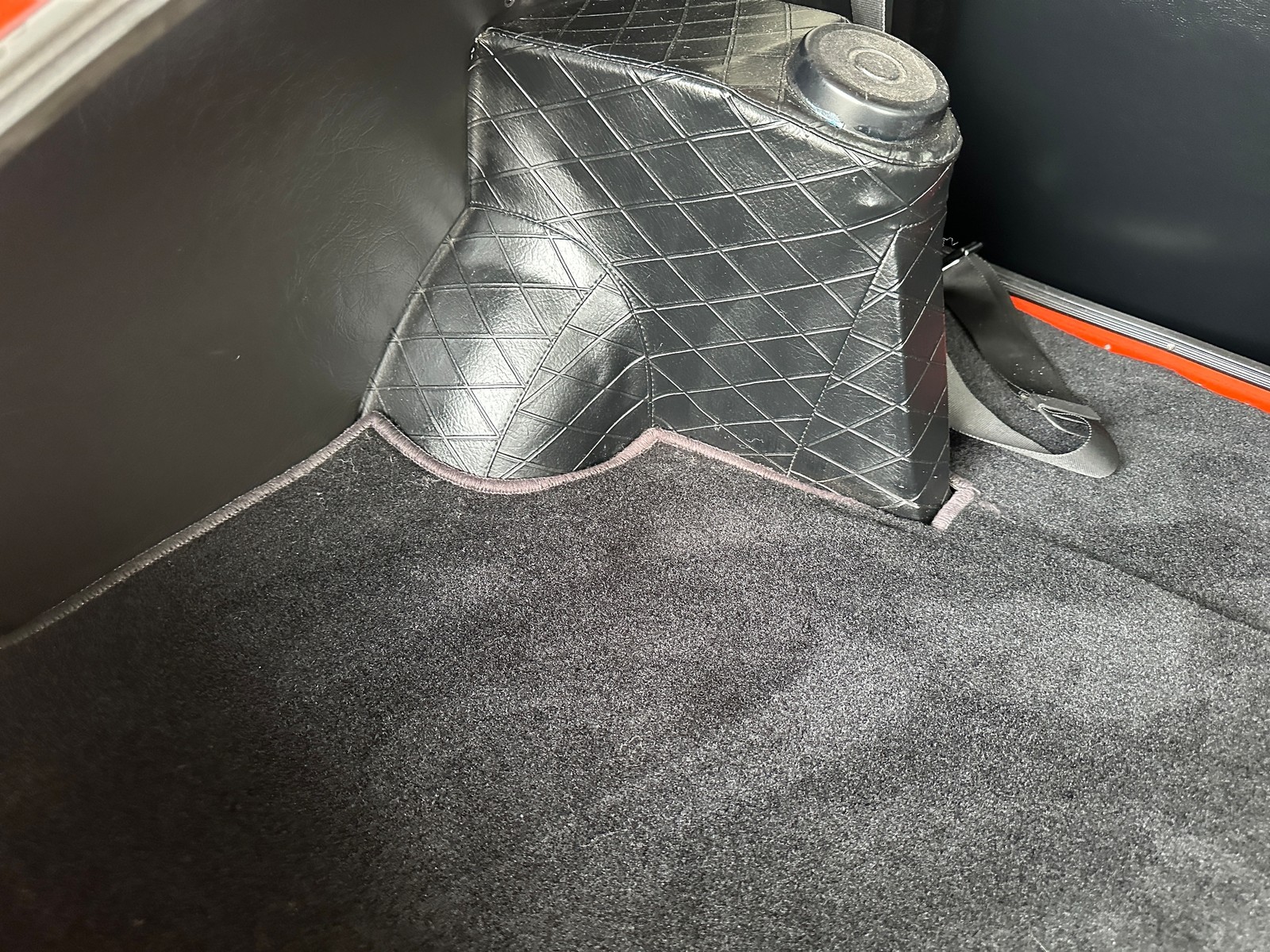 Datsun-Z-Series-1972-COUPE-33