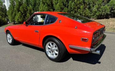 Datsun-Z-Series-1972-COUPE-4