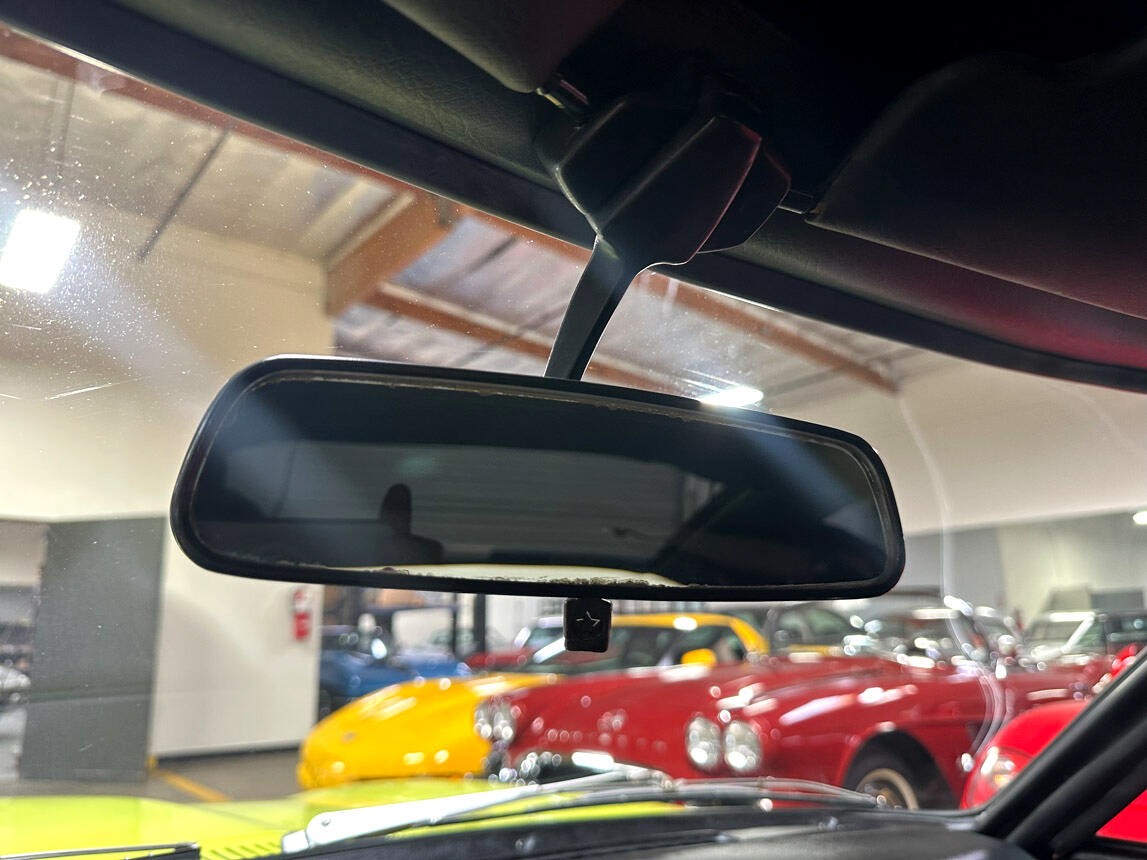 Datsun-Z-Series-1972-Classic-Car-36