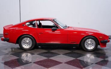 Datsun-Z-Series-1975-Coupe-12