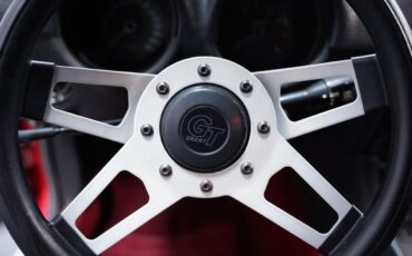 Datsun-Z-Series-1975-Coupe-34