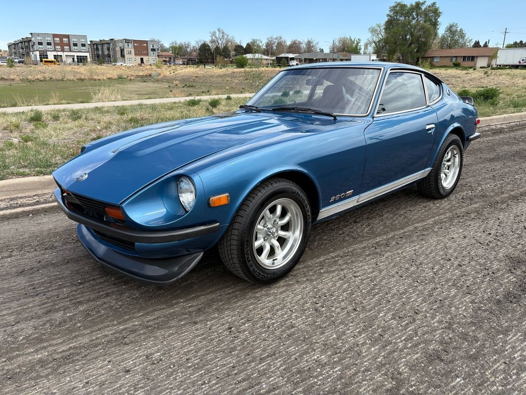 Datsun-Z-Series-1977-11