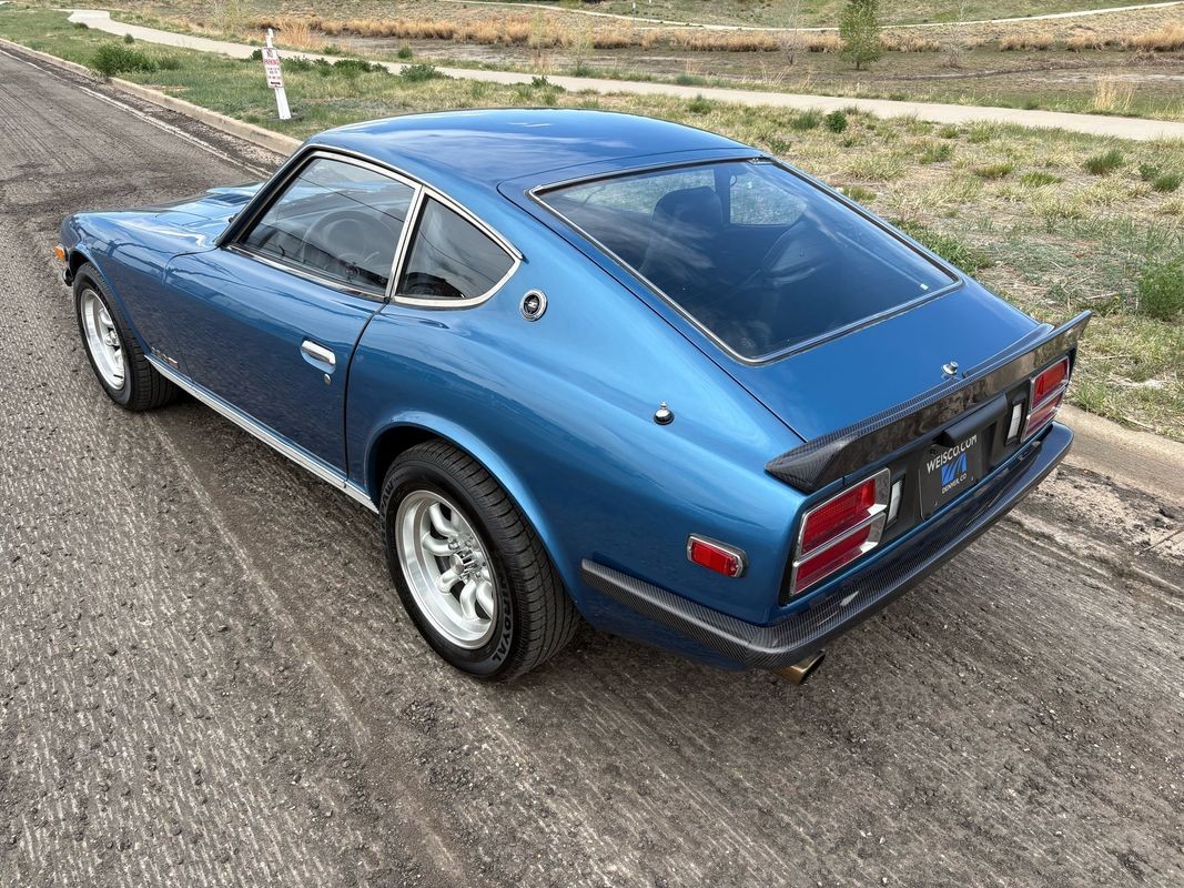 Datsun-Z-Series-1977-3