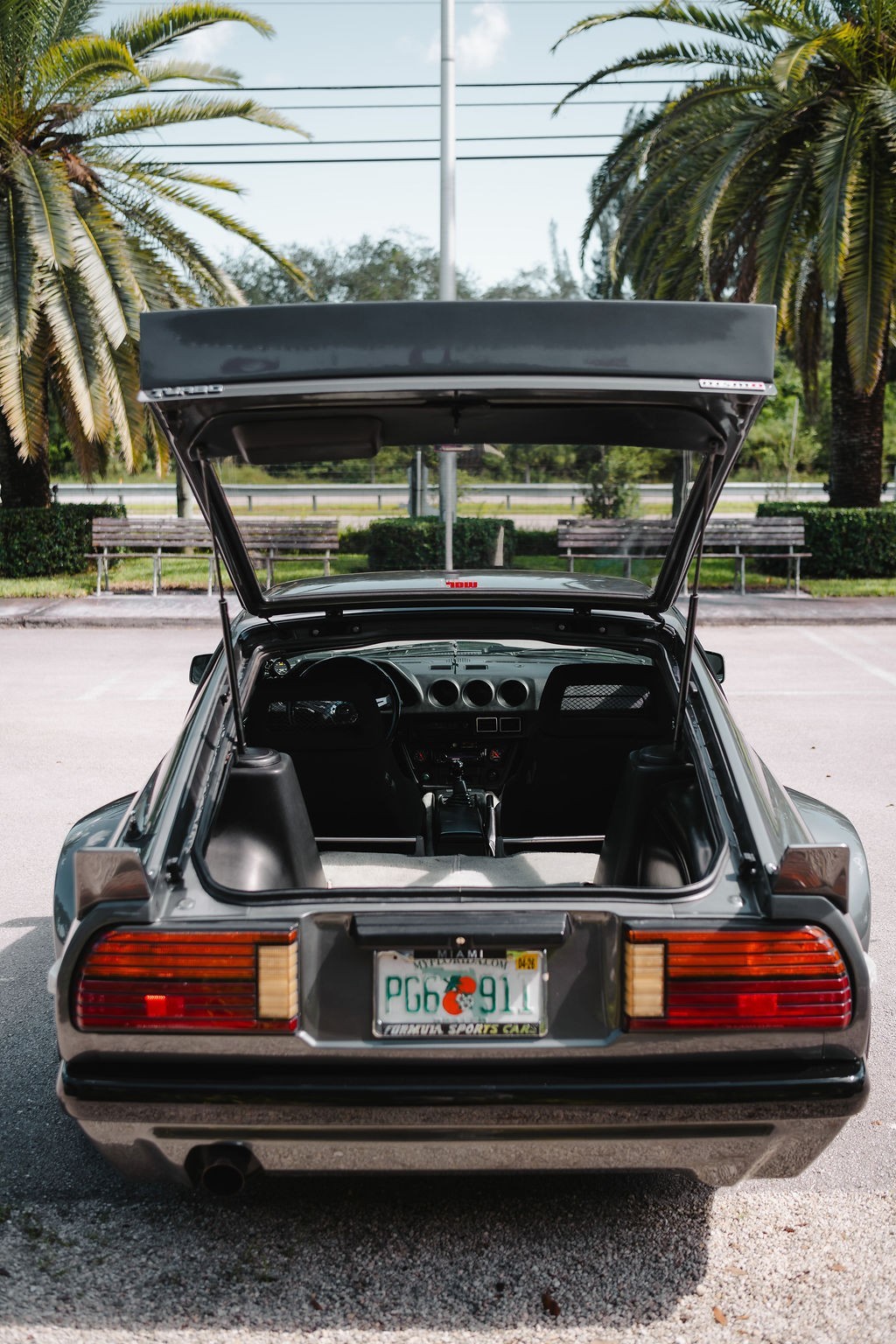 Datsun-Z-Series-1983-Fastback-14