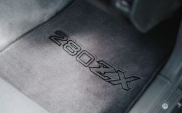 Datsun-Z-Series-1983-Fastback-24