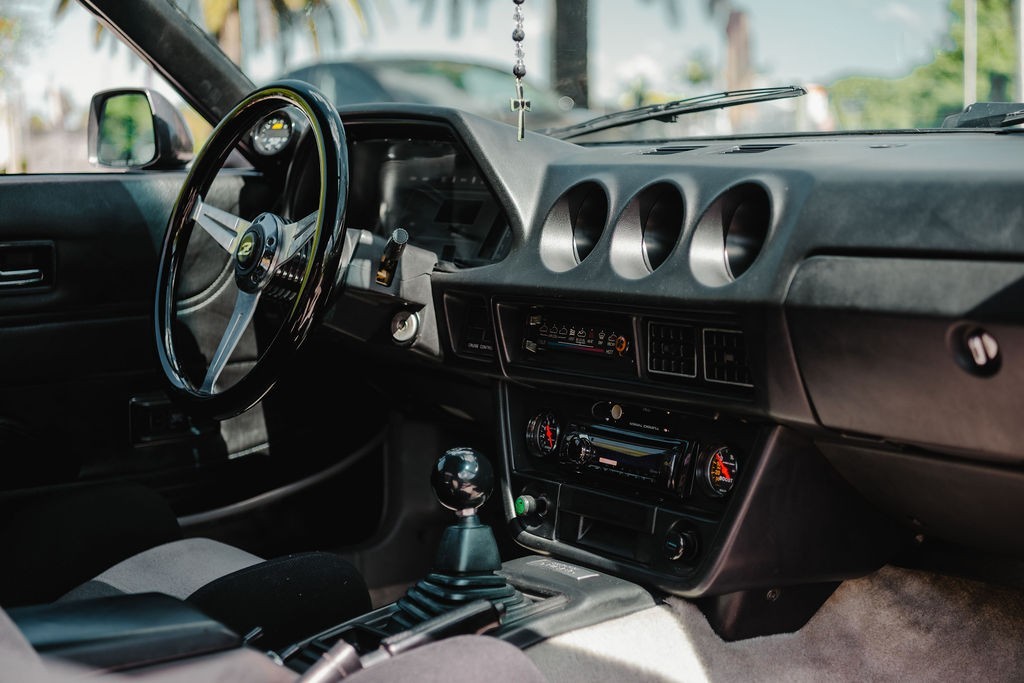 Datsun-Z-Series-1983-Fastback-26