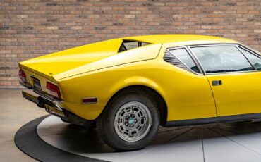 De-Tomaso-Pantera-1971-Coupe-12